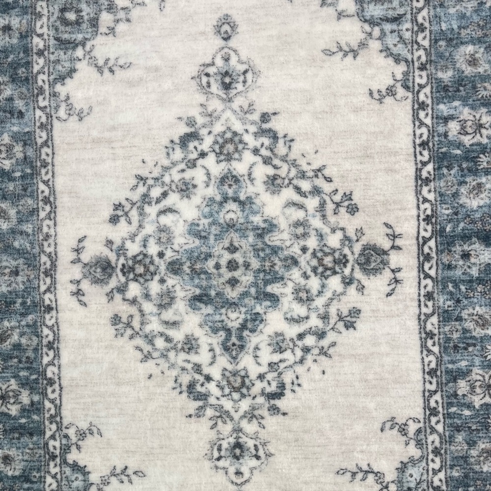 Badgley Mischka Blue Elegant Rug with Soft Texture 31.5” x 20” - Picture 2 of 8